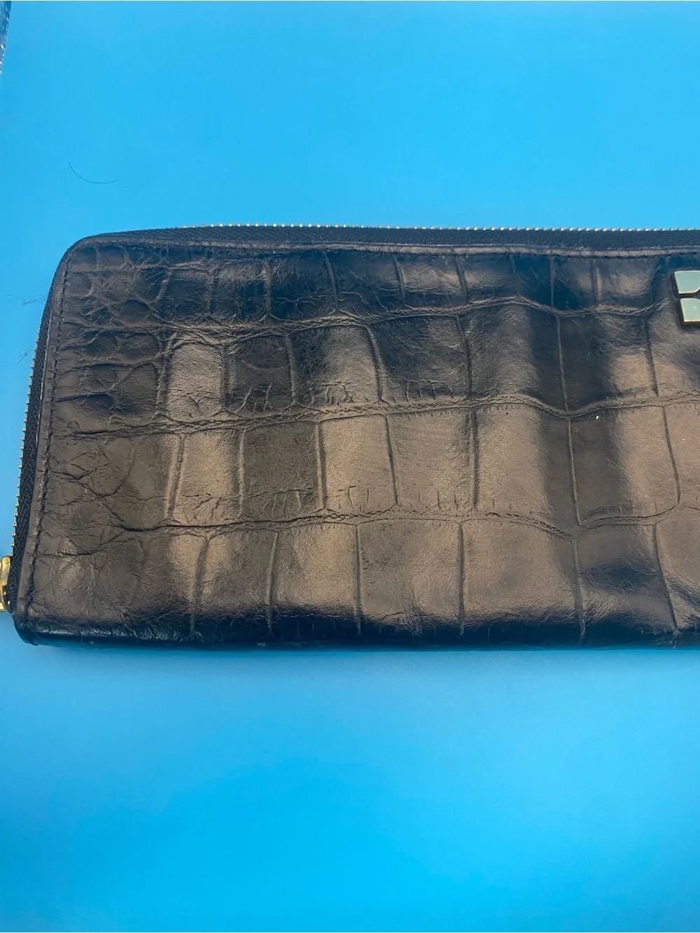 Kate Spade Black Croc Embossed Leather Zip Around Long Wallet Clutched